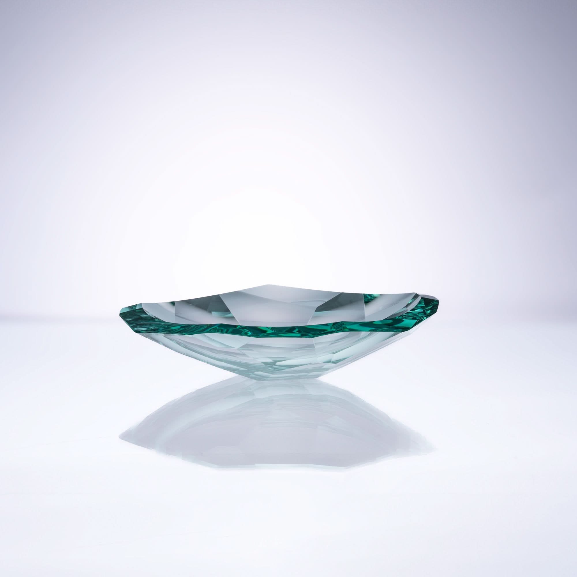 Emerald Reflection Glass Bowl