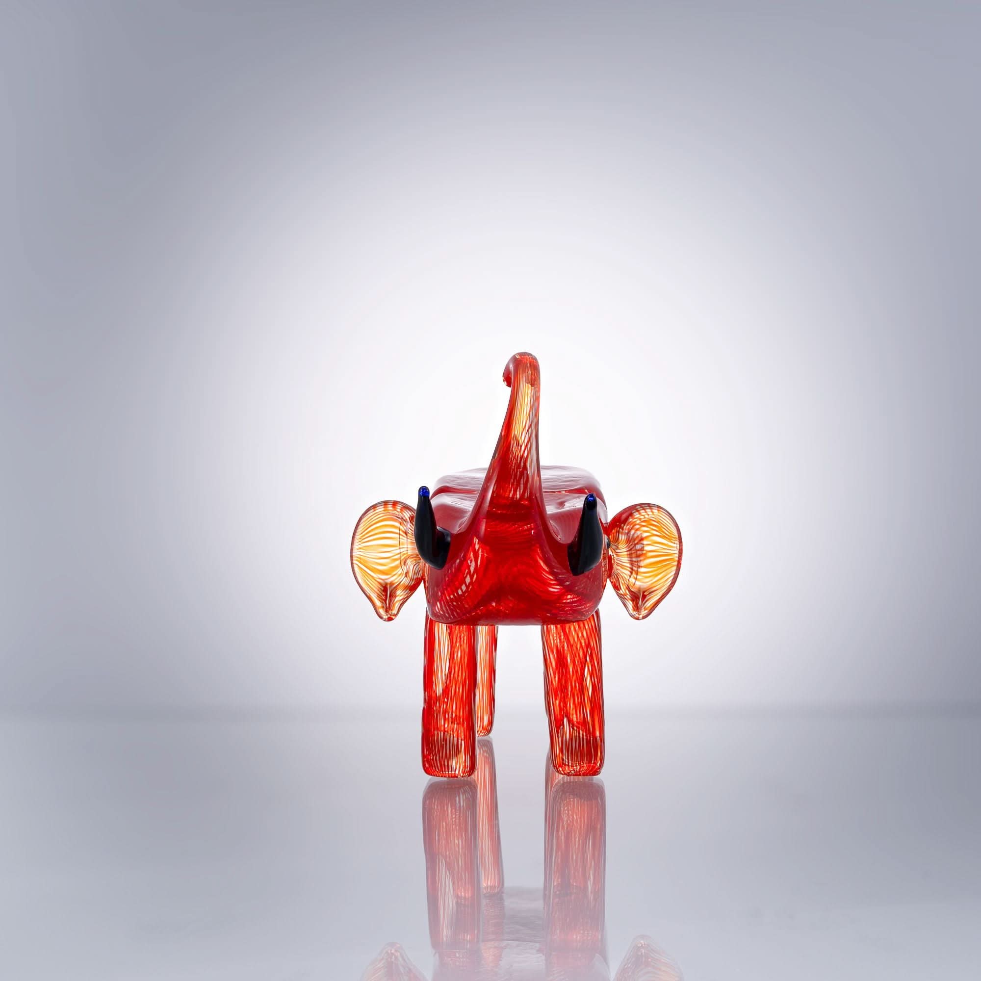 Jumbo’s Fancy Glass Sculpture