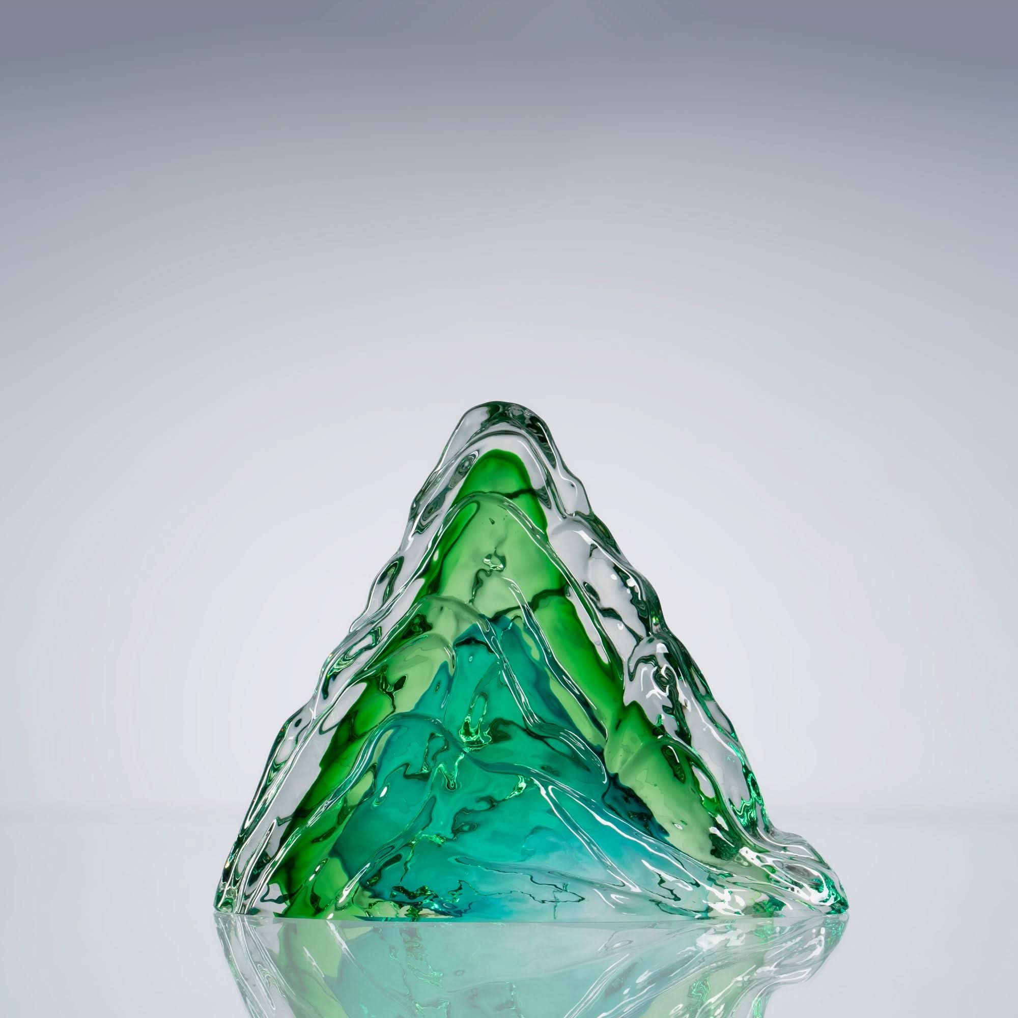 Sansuikyo--I Glass Sculpture