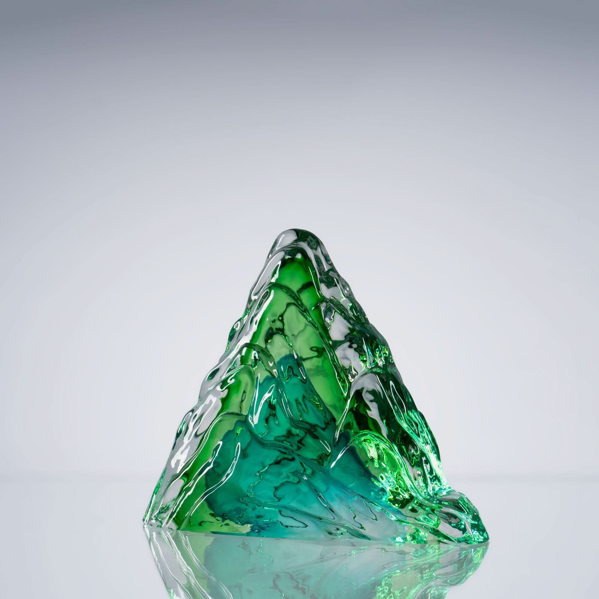Sansuikyo--I Glass Sculpture